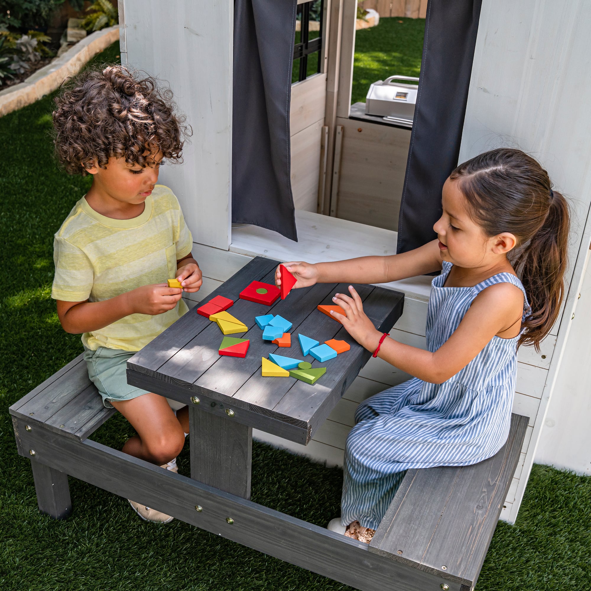 KidKraft White & Raven Modern Outdoor Wooden Playhouse with Picnic Table, Mailbox & Outdoor Grill
